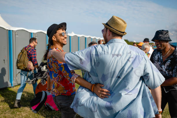 Porta potty delivery and setup in East Palo Alto, CA